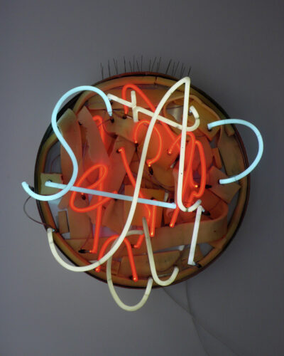Sex Sea, 2012
Metal sheet, rubber foam, neon glass, cable, Ø 100 cm x 30 cm
Courtesy VAN HORN, Düsseldorf
